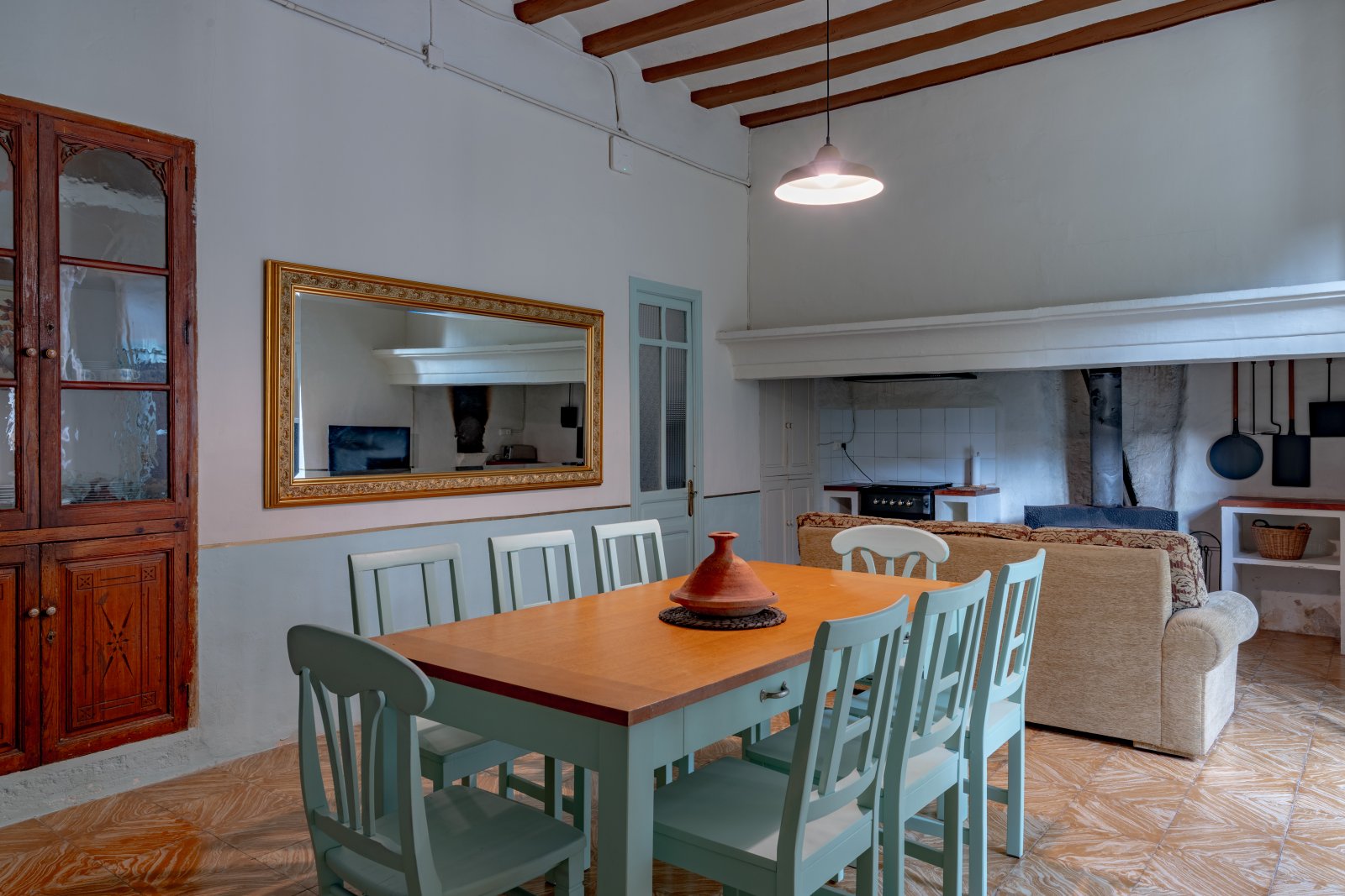 Interior de Masía La Sal